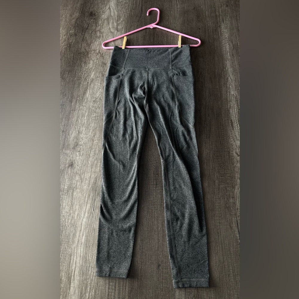 Athleta Heather Gray Salutation Stash Pocket Leggings